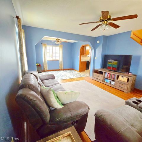 Tiny photo for 1317 19 Street, Vienna, WV 26105 (MLS # 5190265)