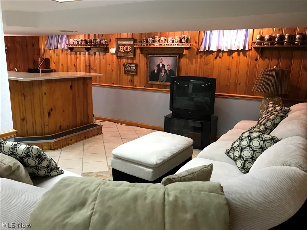 New Philadelphia - Residential