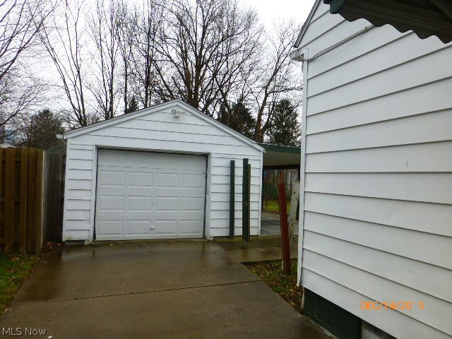 Cook Lucy - Residential