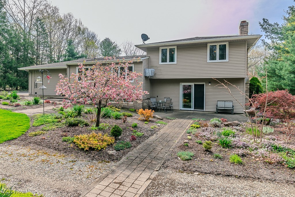 10410 Pinegate Drive, Chardon, Ohio image 38