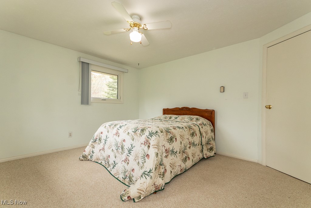 10410 Pinegate Drive, Chardon, Ohio image 15