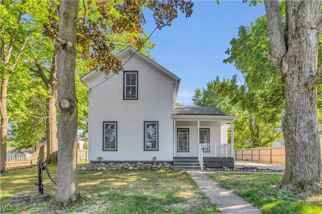 432 W Friendship Street, Medina, Ohio image 1