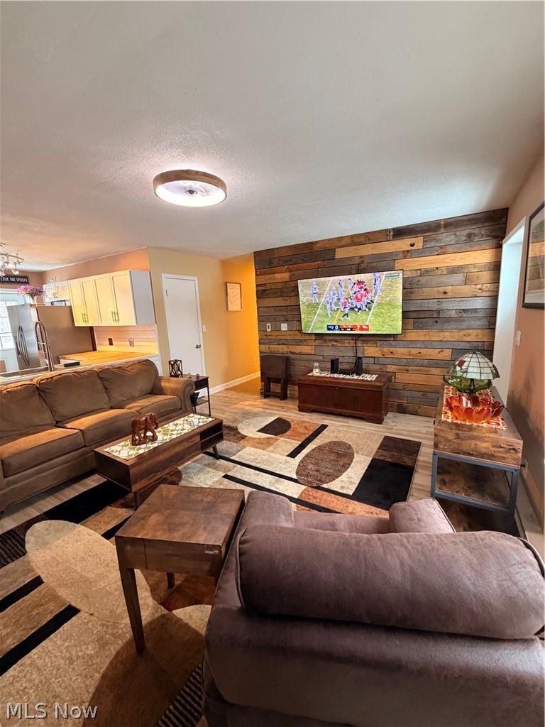 Cinnamon Lake - Residential