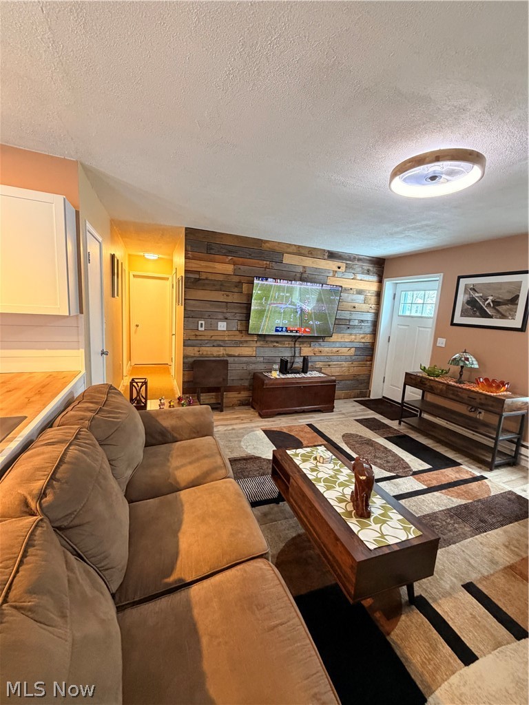 Cinnamon Lake - Residential