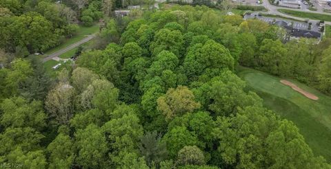 Tiny photo for 305 County House Lane, Marietta, OH 45750 (MLS # 5210689)