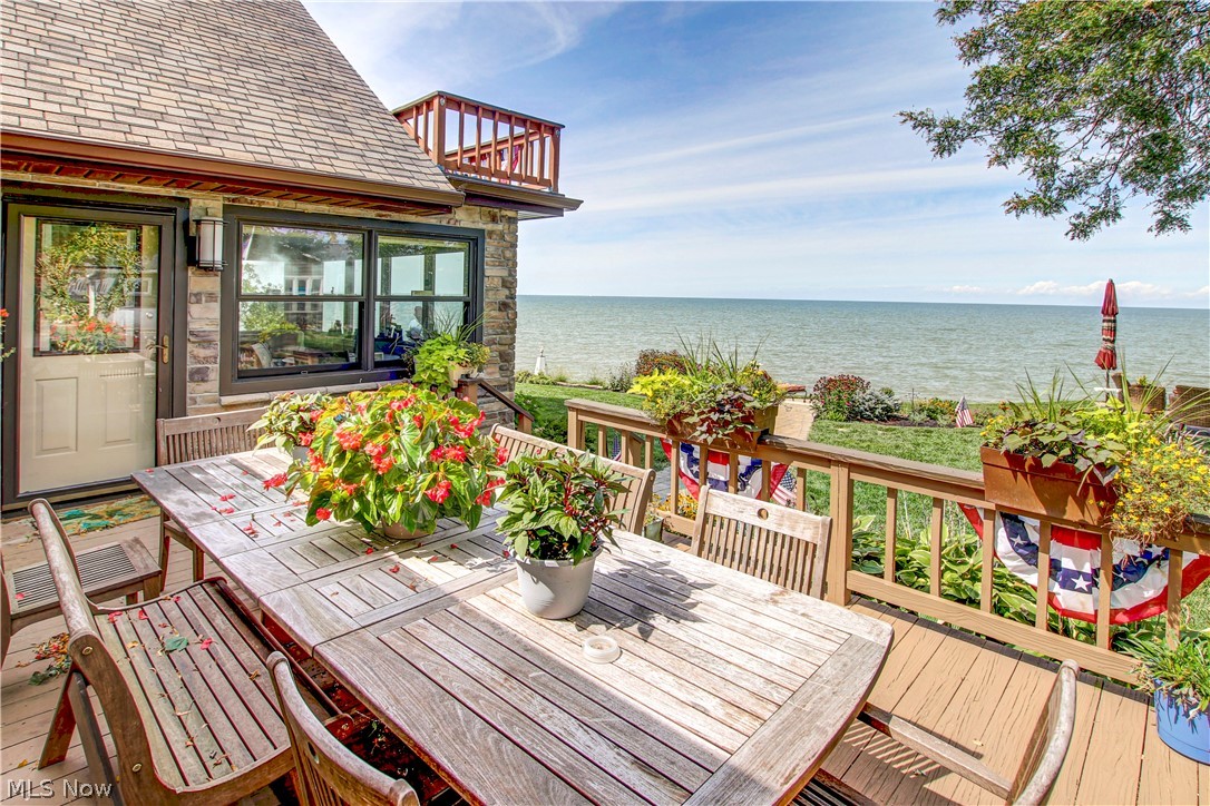 Bluebird Beach - Residential