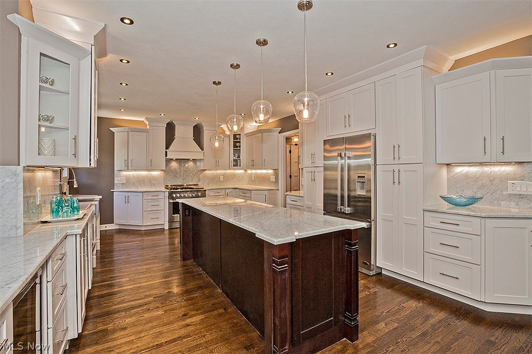 Van Sweringen Companys - Residential