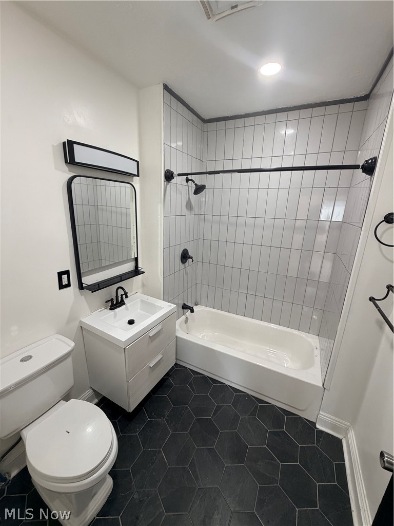 Superior Park Sub/B Schatzinger - Residential Income