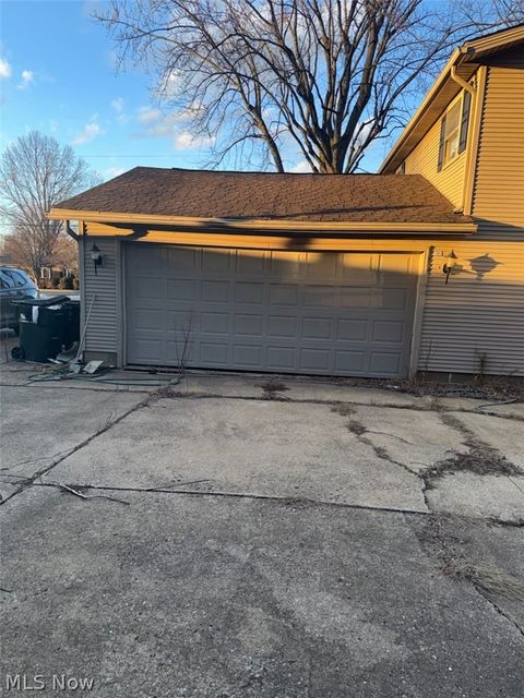 Tiny photo for 5980 Longview Street SW, Massillon, OH 44646 (MLS # 5190502)