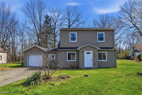 Homes For Sale - 1555 Ambre Drive<br/> Summit County, Akron, OH 44312