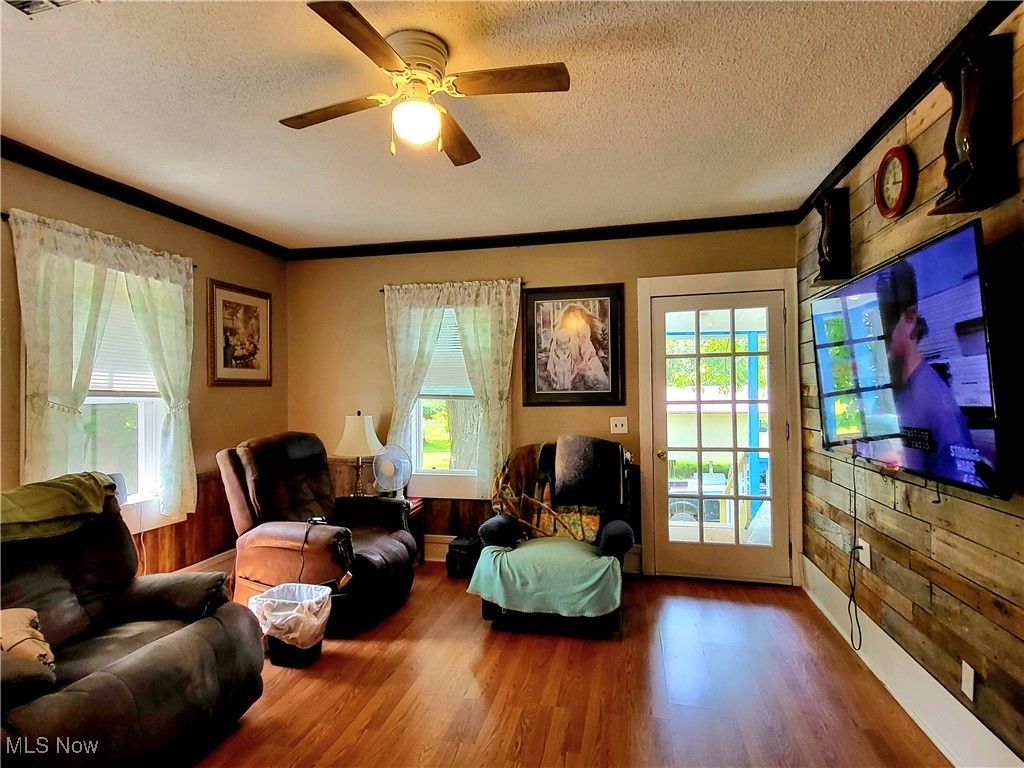 Photo of 40601 E Shade Road, Reedsville, OH 45772 (MLS # 5180680)