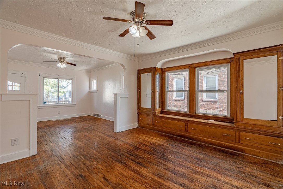 13301 Courtland Avenue, Cleveland, Ohio image 8