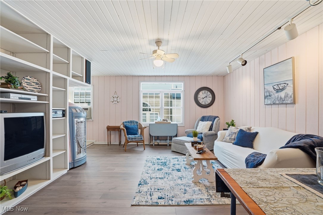 Radcliffos - Residential