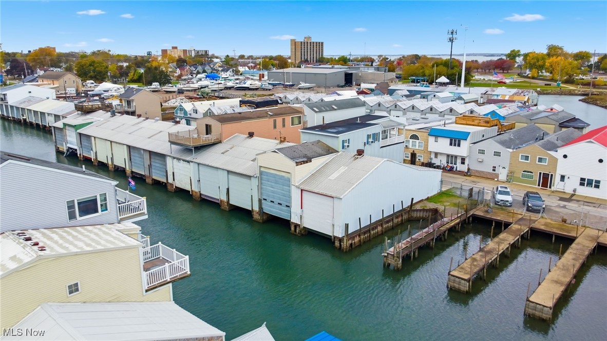 Radcliffos - Residential