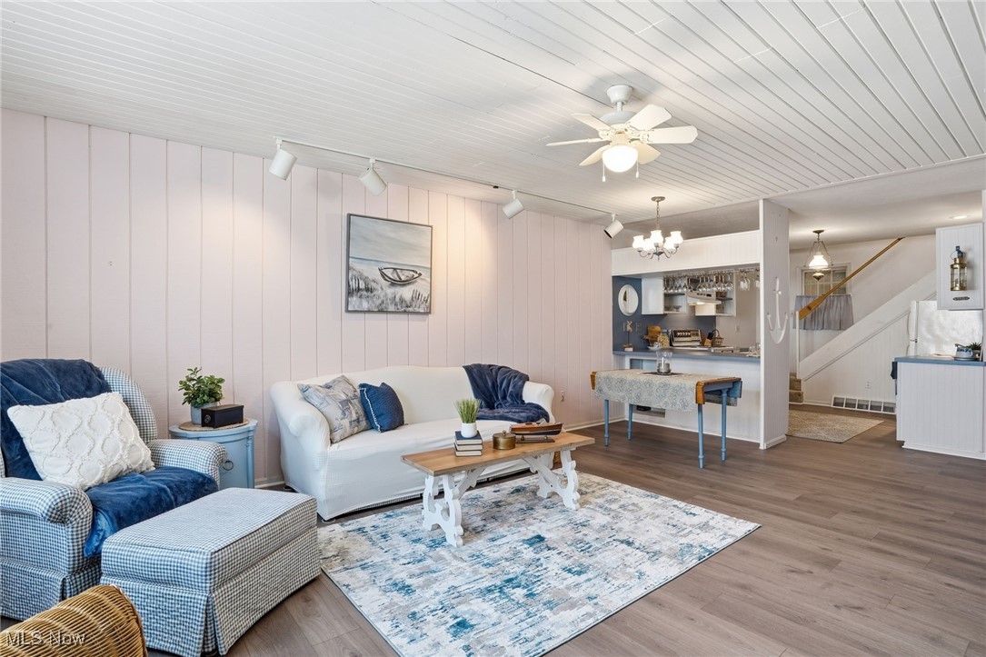 Radcliffos - Residential