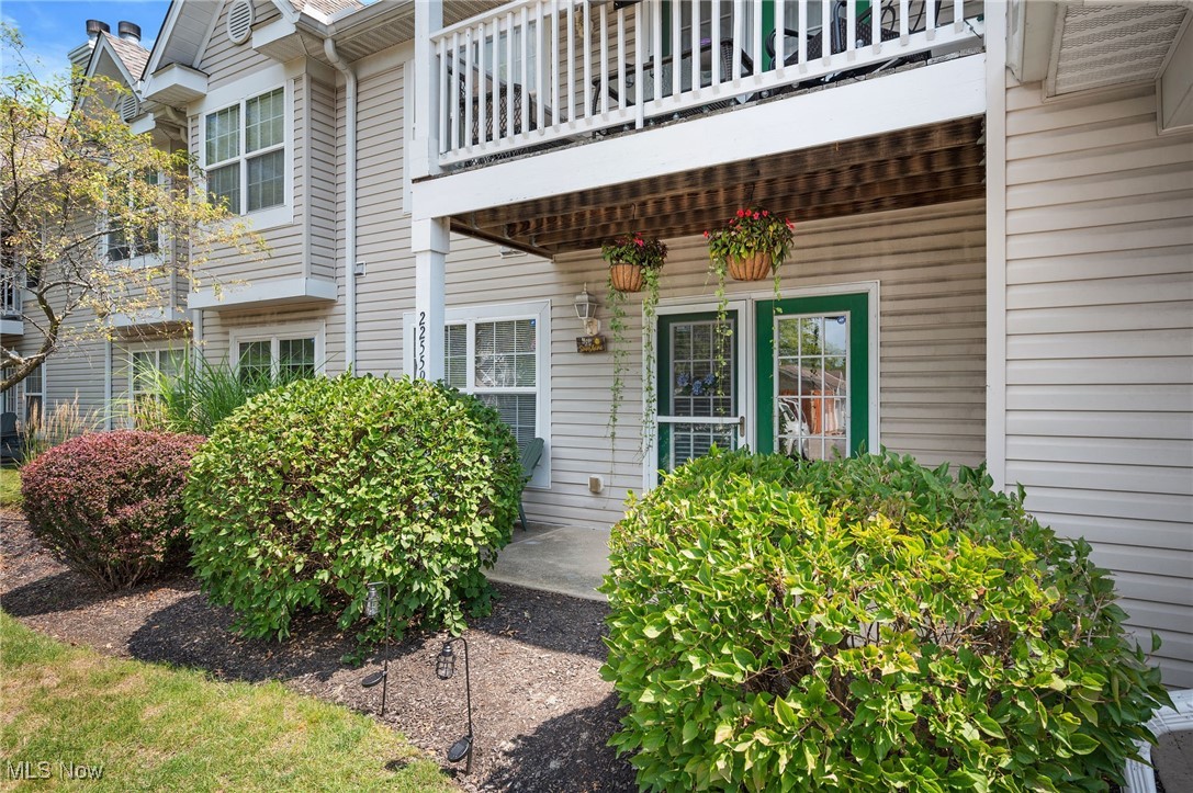 Move-in ready first-floor, ranch-style condo in the sought-after Lenox Square community of Fairview Park, offering a low-maintenance lifestyle with modern updates throughout. This 2-bedroom, 2-bath home features an open floor plan with 1,078 sq ft of comfortable living space. A beautifully remodeled kitchen showcases a large island with breakfast bar, quartz countertops, 2 refrigerators, and a dining area. The kitchen opens to a spacious living room with a cozy gas fireplace and access to a covered patio, perfect for relaxing or entertaining. The primary suite offers a walk-in closet and private en-suite bath, and a second bedroom and full bath provide flexibility for guests or a home office. Additional conveniences include an in-unit laundry room, storage shed off the patio, and a private 1-car garage, with plenty of additional parking available within the community. Lenox Square residents enjoy access to a clubhouse and gazebo, while the low monthly condo fee covers water, sewer, trash removal, snow removal, and landscaping, making this an easy choice for stress-free living. Recent updates include: Replaced furnace and A/C (2018), washer/dryer (2022), refrigerator (2019), water heater (2021), microwave (2022), and cabinets and countertops in kitchen (2022), installed jetted bathtub and tub surround in guest bath (2015), replaced a window in primary bedroom (2012), and freshly painted throughout. Roof was replaced in 2021. INCLUDED are ALL kitchen appliances, washer/dryer, security system, and window blinds. Conveniently located near I-480, I-71, Cleveland Hopkins International Airport, Rocky River Reservation, Great Northern Mall, and plenty of other shopping, restaurants, and other local attractions.