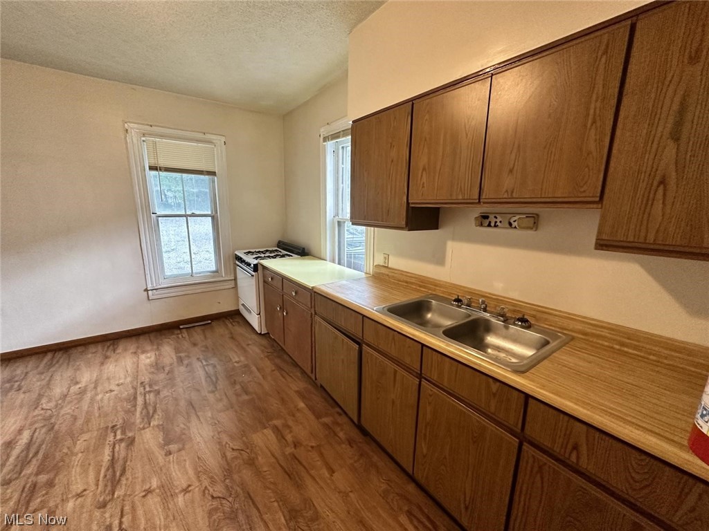 Voris & Steinbacher - Residential Income