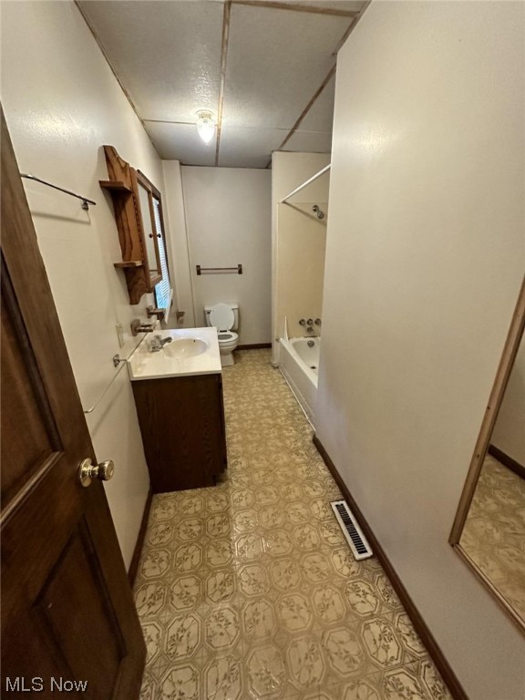 Voris & Steinbacher - Residential Income