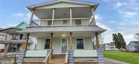 Photo of 13806 Harvard Avenue, Cleveland, OH 44105 (MLS # 5205042)