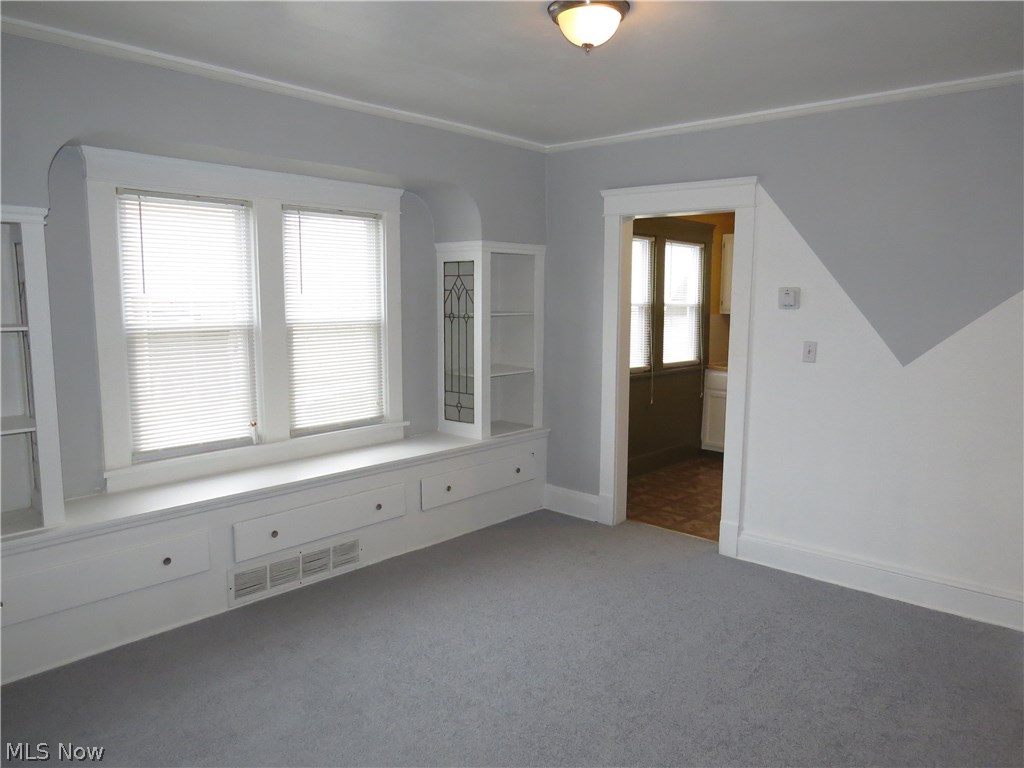 Garfield Pkwy - Residential Income