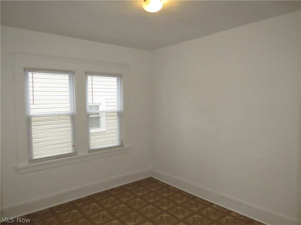 Garfield Pkwy - Residential Income