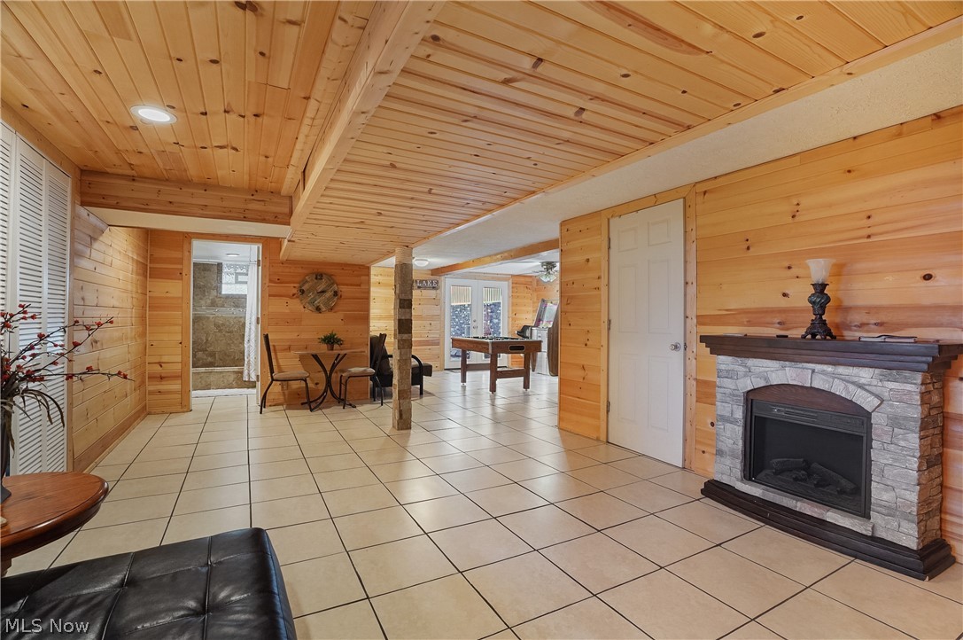 Heston Point View - Residential