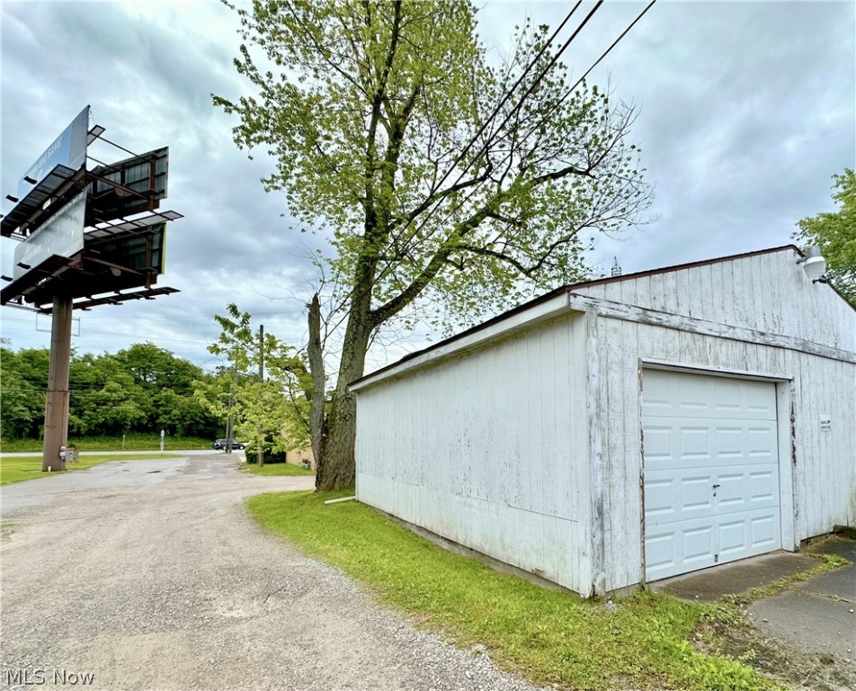 G Cry Spg Adn - Commercial Sale