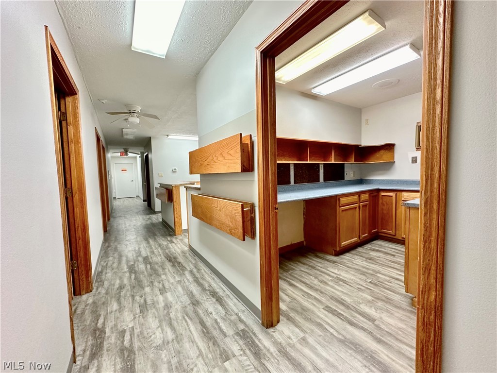 G Cry Spg Adn - Commercial Sale