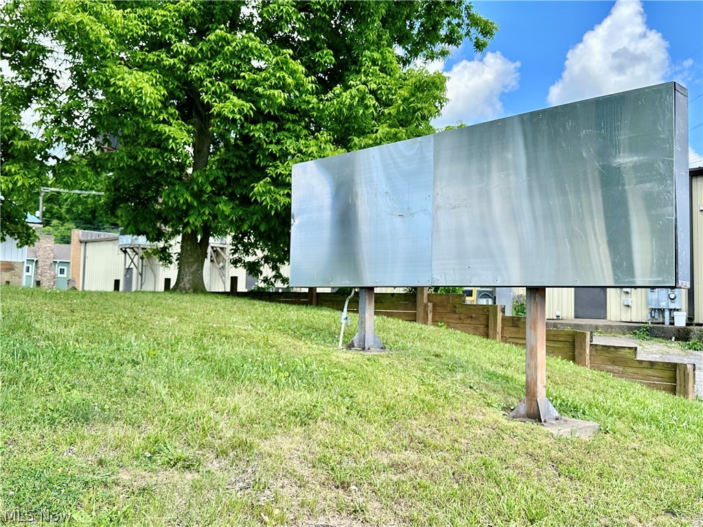 G Cry Spg Adn - Commercial Sale