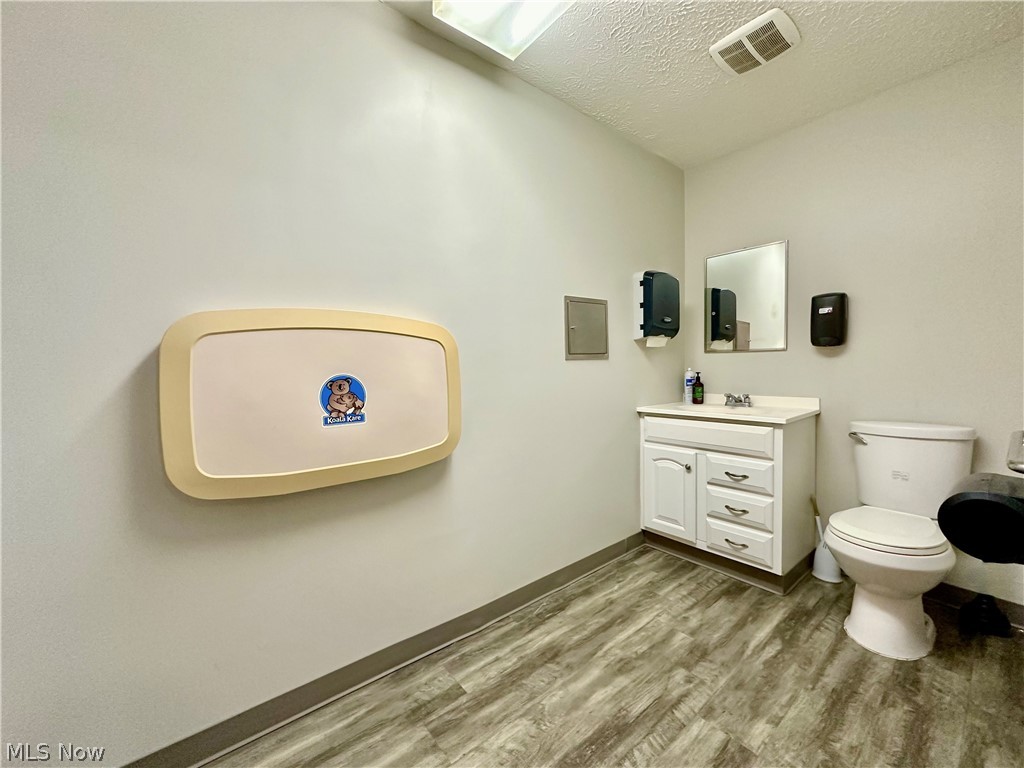 G Cry Spg Adn - Commercial Sale