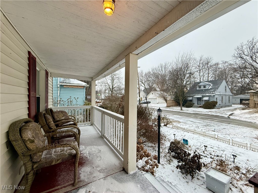 15220 Lucknow Avenue