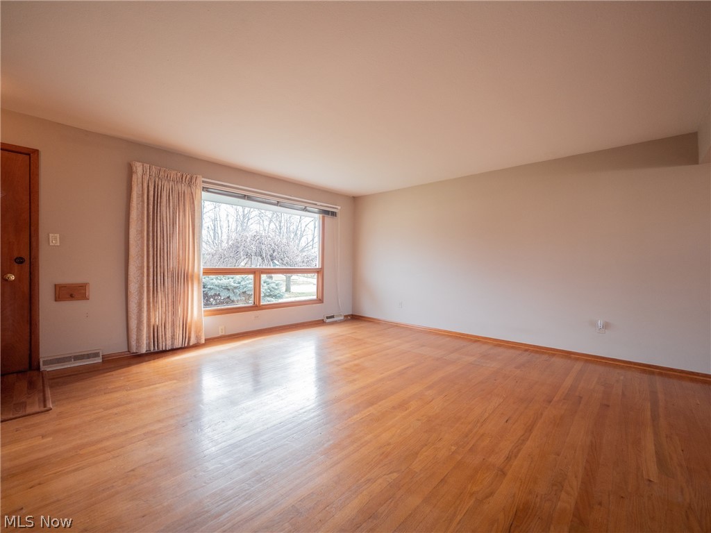 Royal Park 04 - Residential