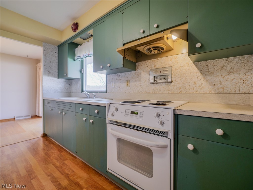 Royal Park 04 - Residential