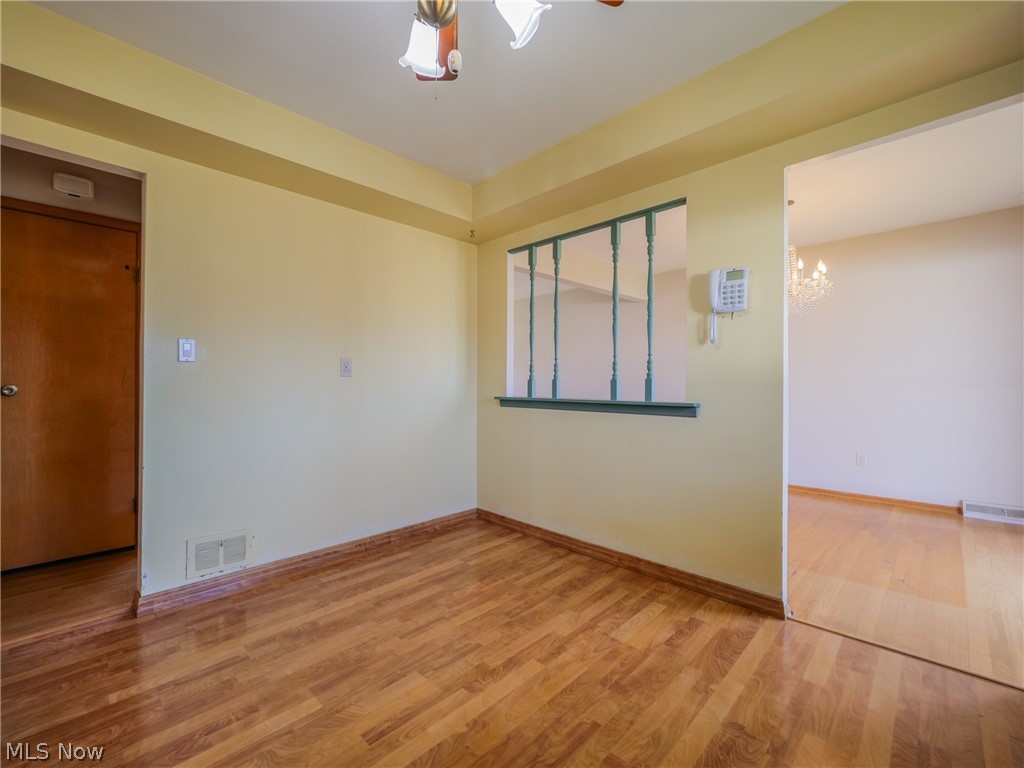 Royal Park 04 - Residential