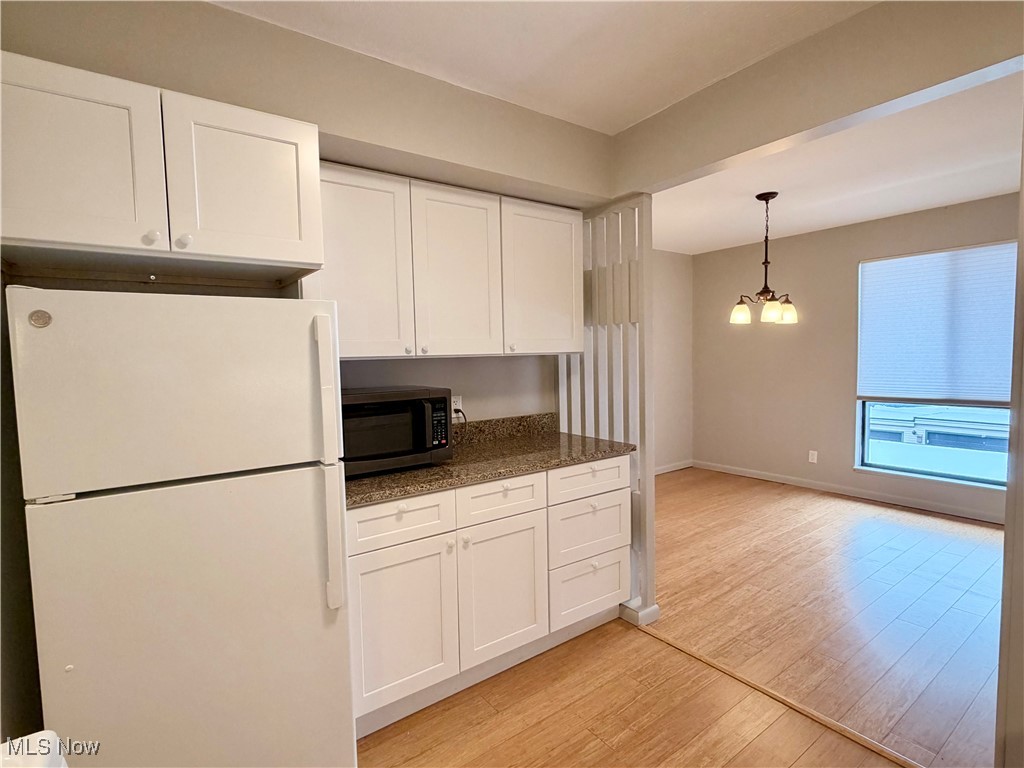 Oak Knolls Condo - Residential