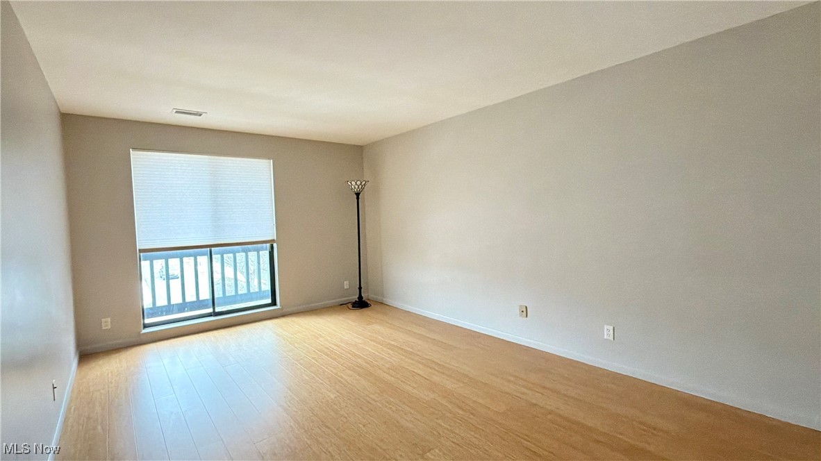 Oak Knolls Condo - Residential