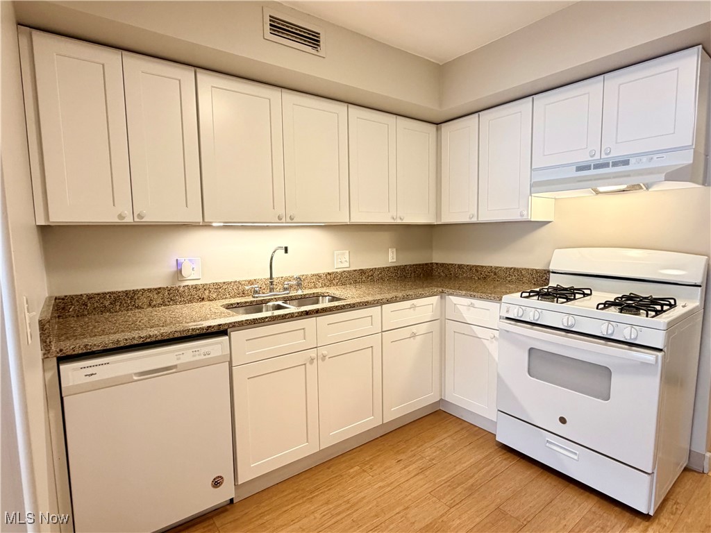 Oak Knolls Condo - Residential