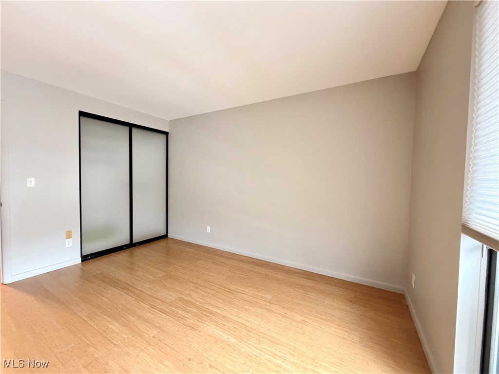 Oak Knolls Condo - Residential