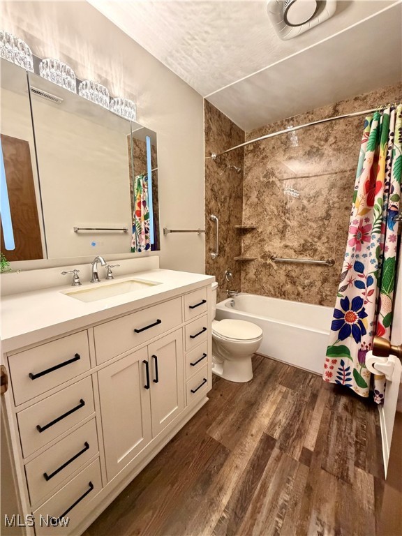 Oak Knolls Condo - Residential