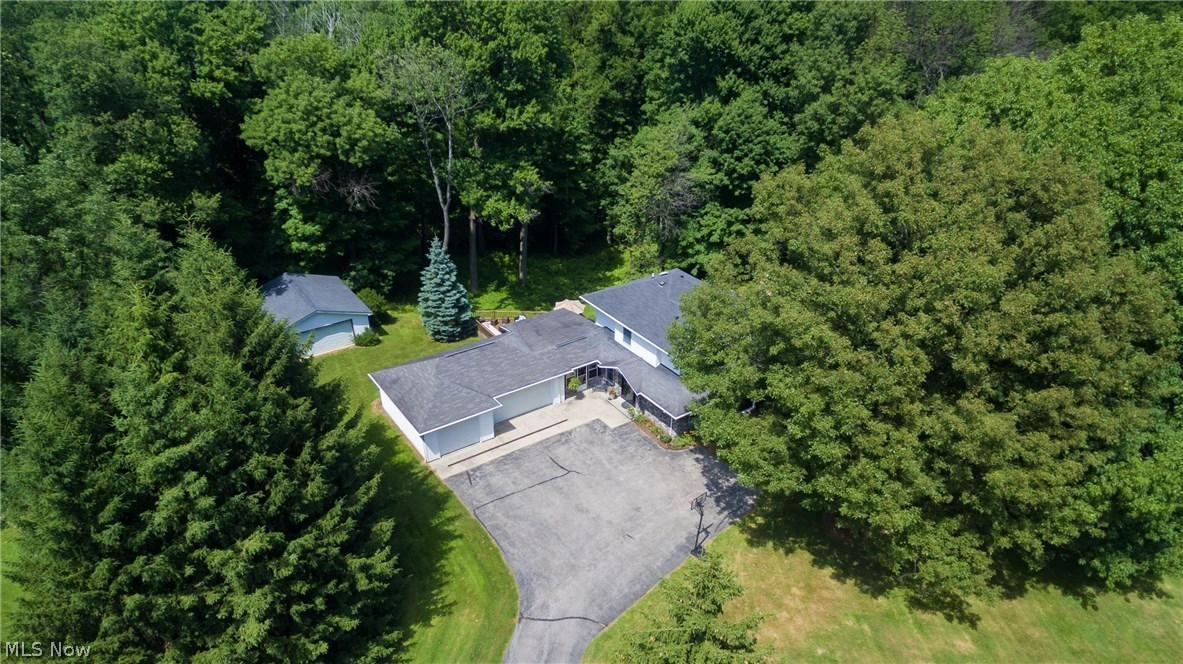 Russell 03 - Residential