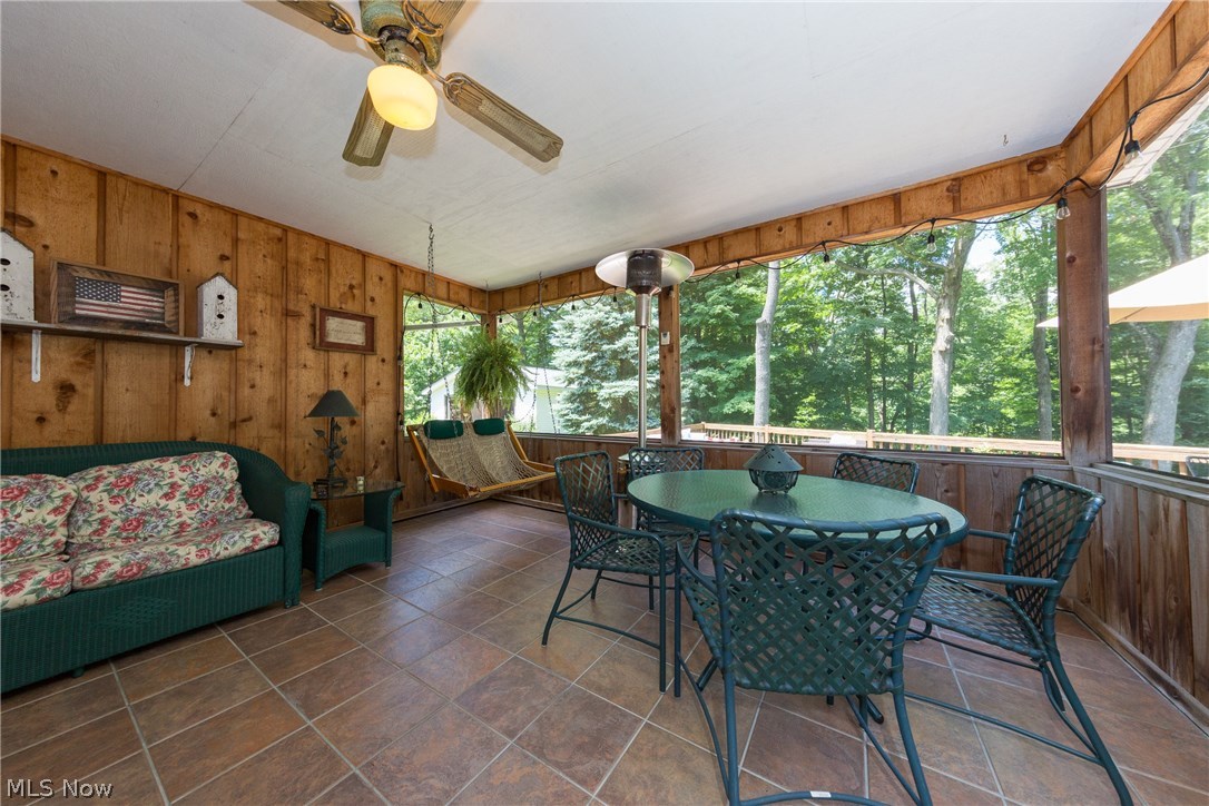 Russell 03 - Residential