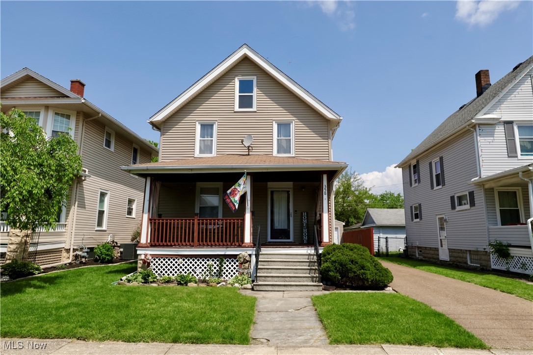 358 Oxford Avenue, Elyria, Ohio image 2