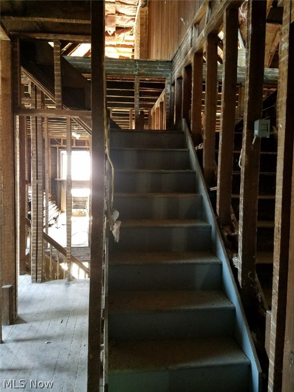 Wades Adn - Residential Income