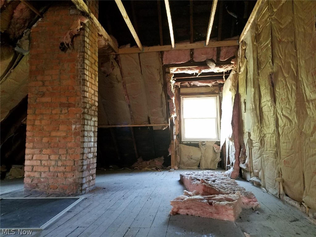 Wades Adn - Residential Income