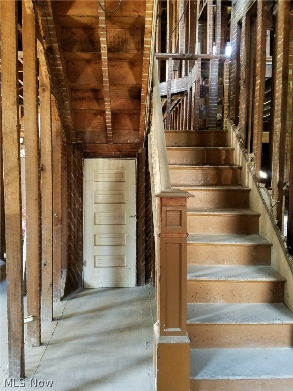 Wades Adn - Residential Income