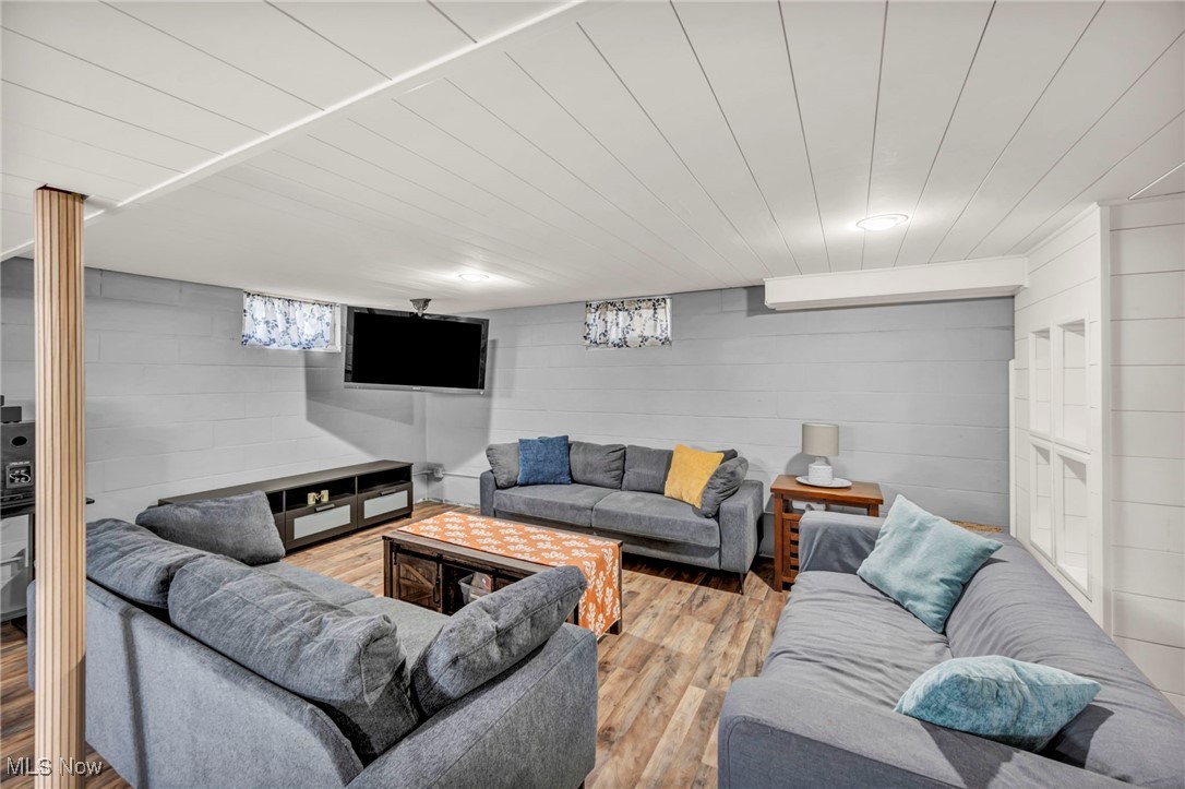 Chester 01 - Residential