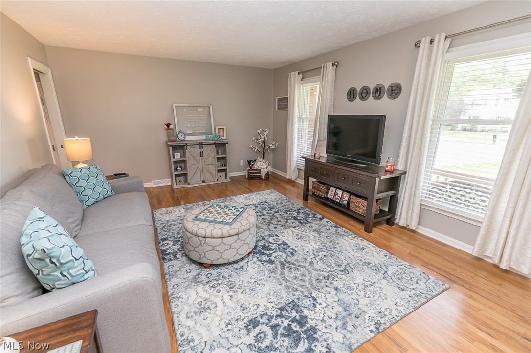 Wyoga Lake Park - Residential