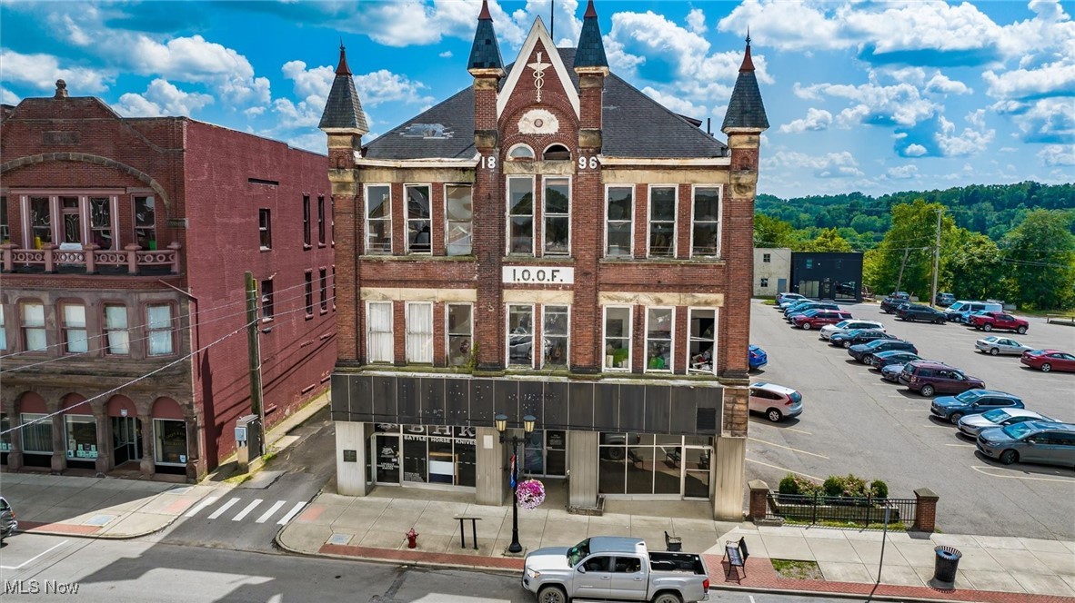 M L Hartley - Commercial Sale