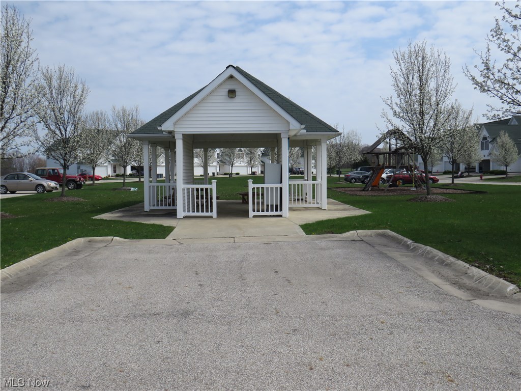 Cottonwood Place - Residential