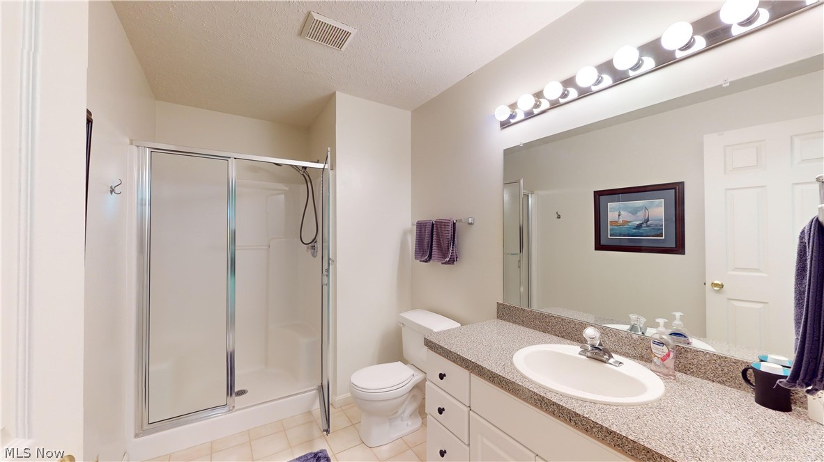 Shady Hollow Condo - Residential